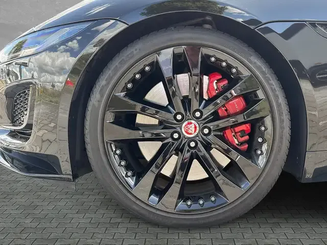 Jaguar F-Type