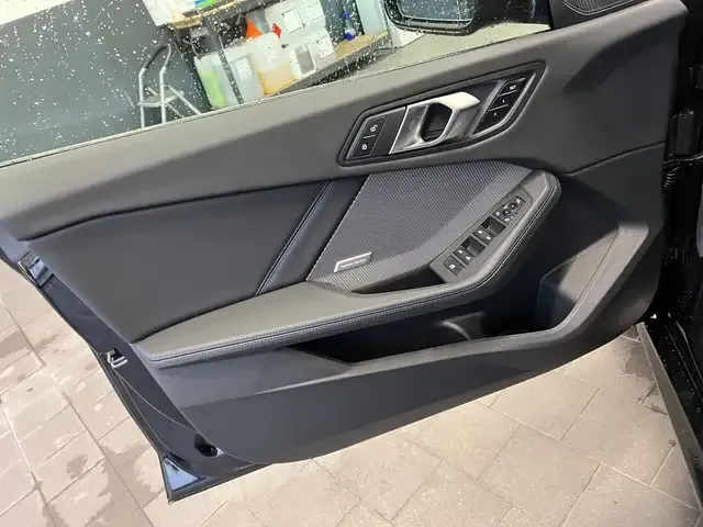 BMW 235