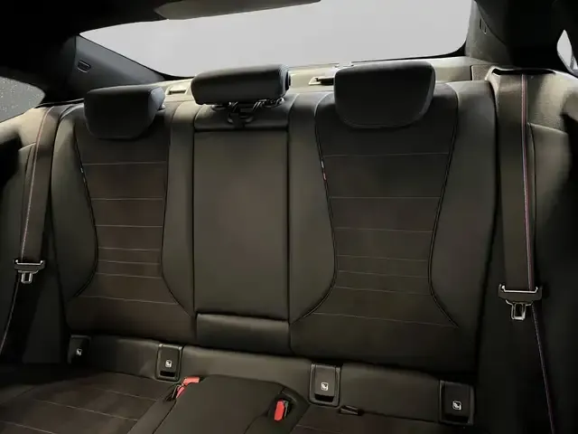 BMW 235