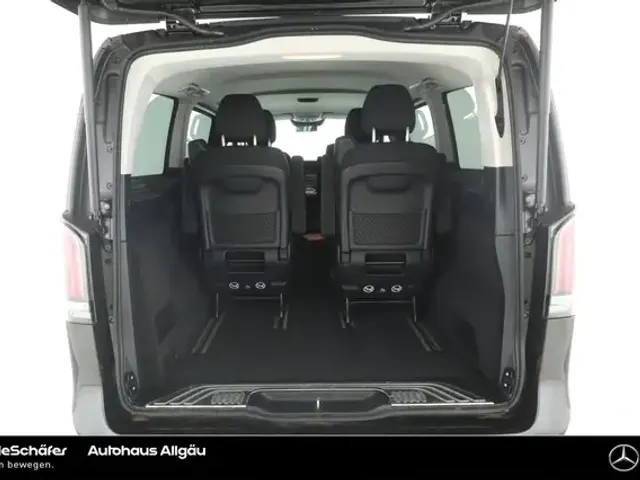 Mercedes-Benz V 220