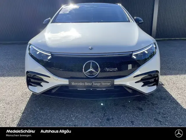 Mercedes-Benz EQS