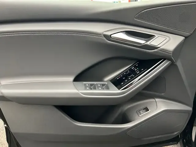 Audi Q6