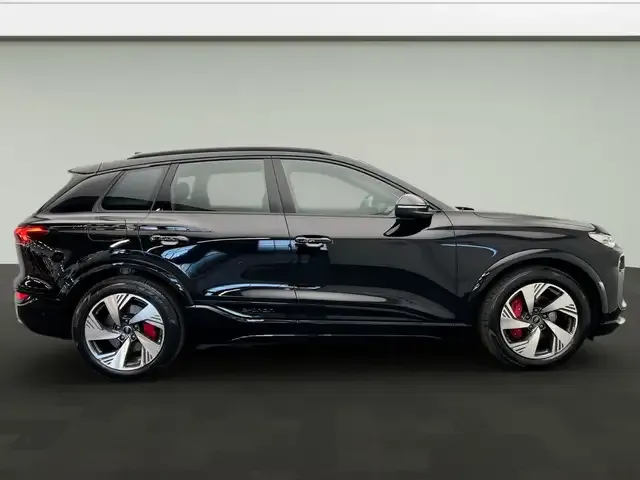 Audi Q6