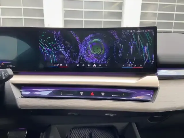 BMW i5