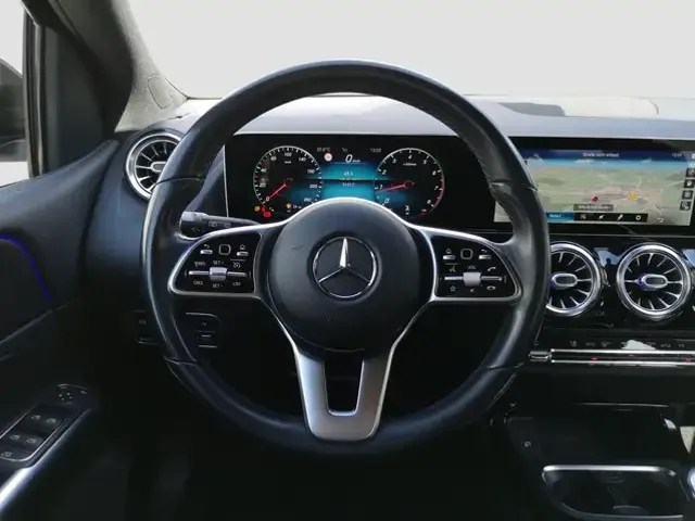 Mercedes-Benz B 160