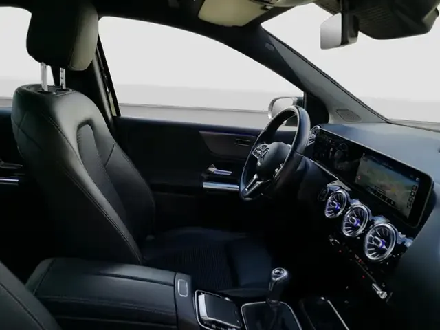Mercedes-Benz B 160