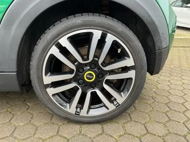MINI Cooper SE