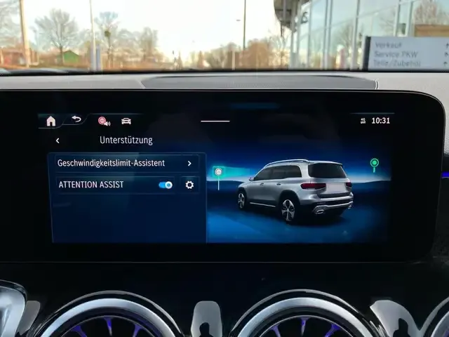 Mercedes-Benz GLB 200