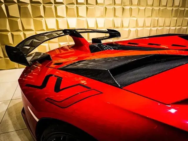 Lamborghini Aventador