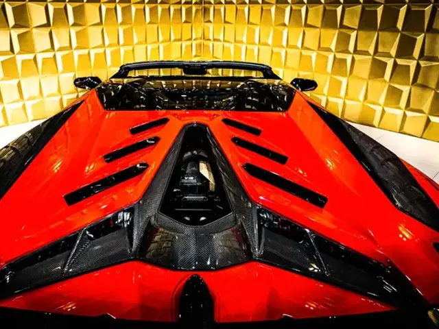 Lamborghini Aventador