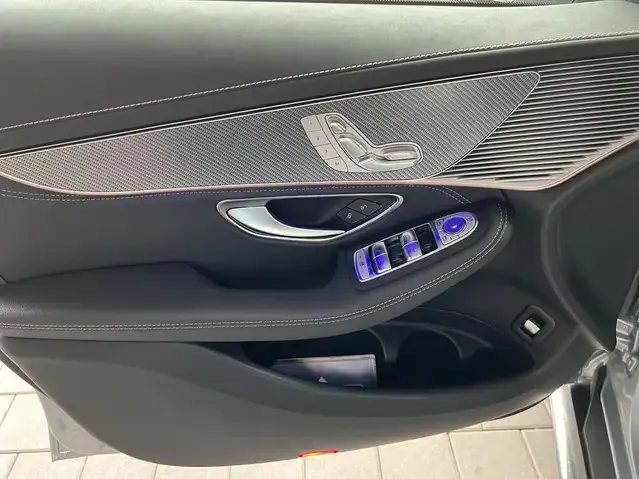 Mercedes-Benz EQC 400