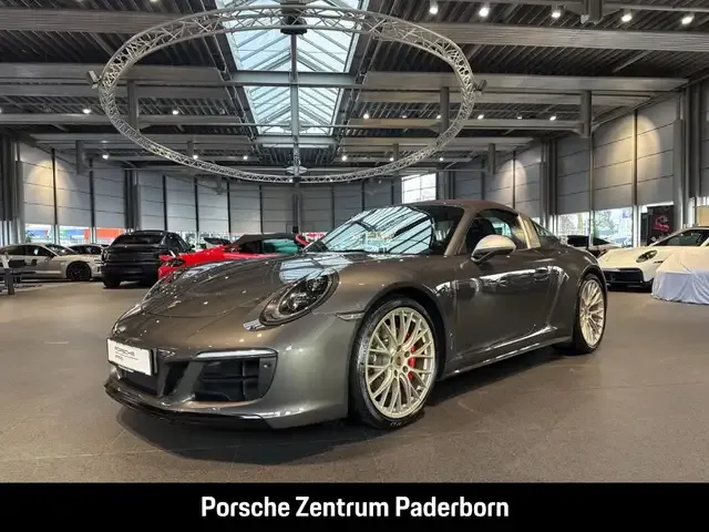 Porsche 991