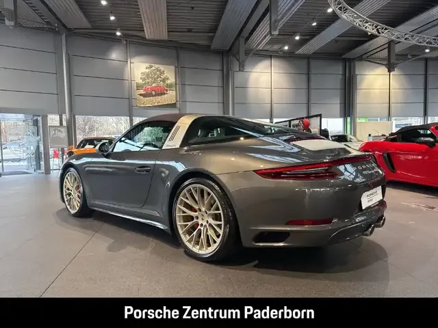 Porsche 991