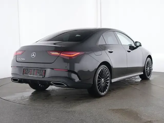 Mercedes-Benz CLA 250