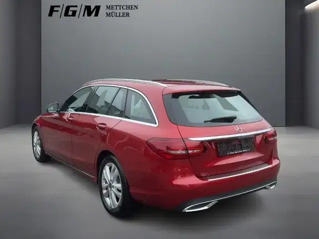Mercedes-Benz C 180