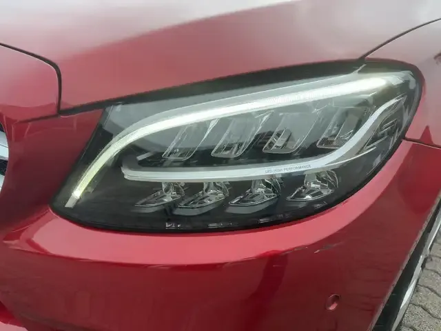Mercedes-Benz C 180