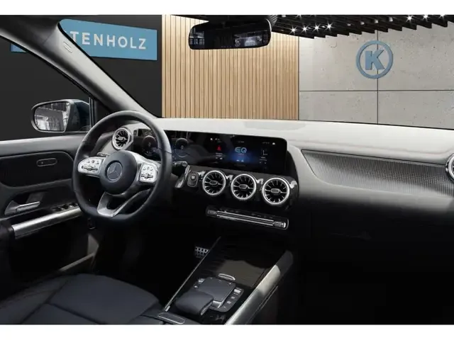 Mercedes-Benz EQA 300