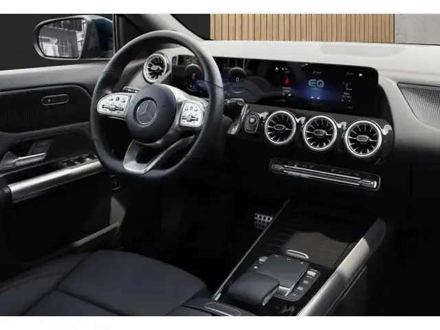 Mercedes-Benz EQA 300