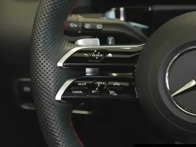 Mercedes-Benz GLA 180