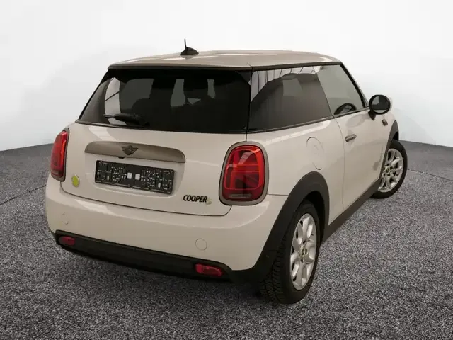 MINI Cooper SE