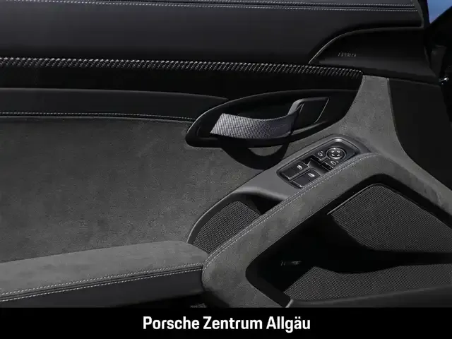 Porsche 718 Spyder