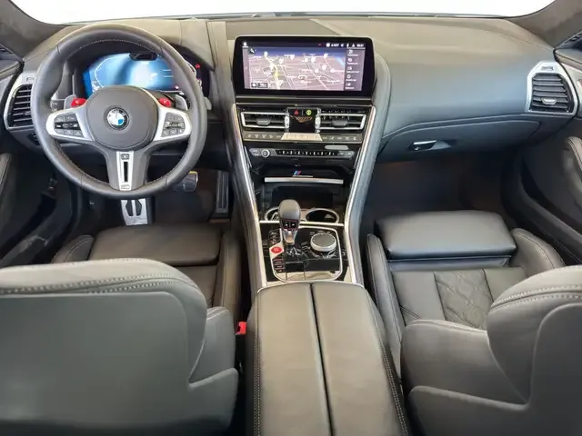 BMW M8
