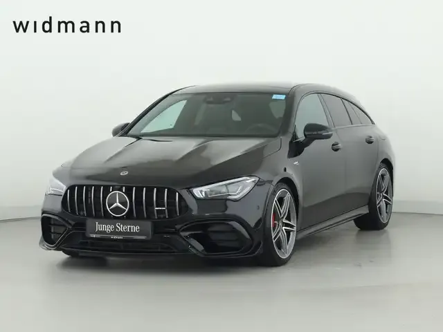Mercedes-Benz CLA 45 AMG