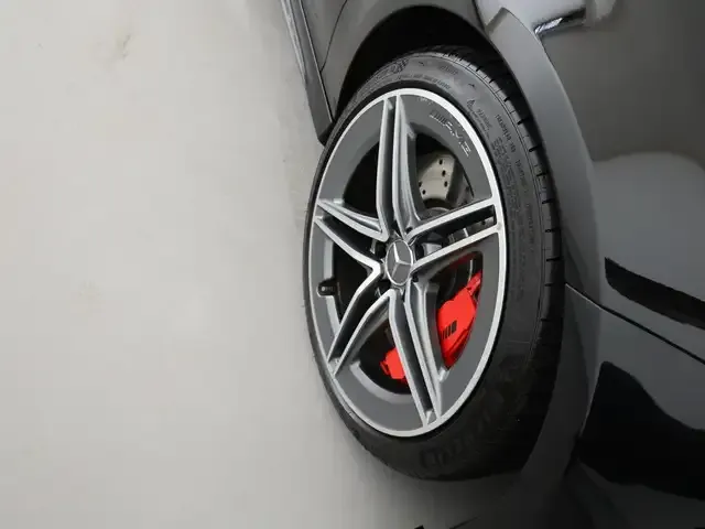 Mercedes-Benz CLA 45 AMG