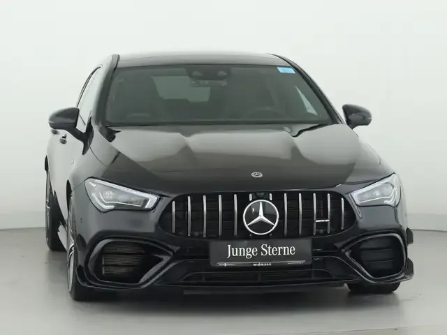 Mercedes-Benz CLA 45 AMG