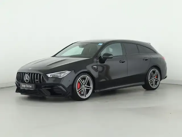 Mercedes-Benz CLA 45 AMG