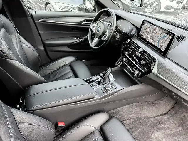BMW 540