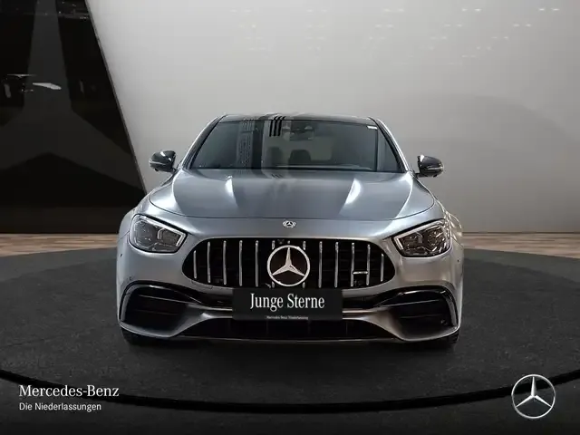 Mercedes-Benz E 63 AMG