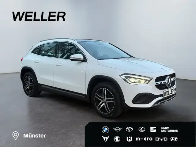 Mercedes-Benz GLA 200