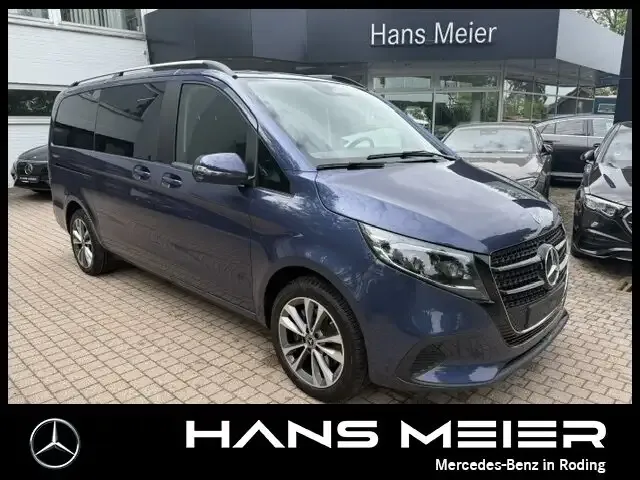 Mercedes-Benz V 250