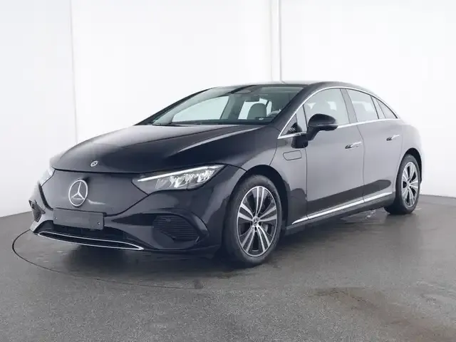 Mercedes-Benz EQE 300