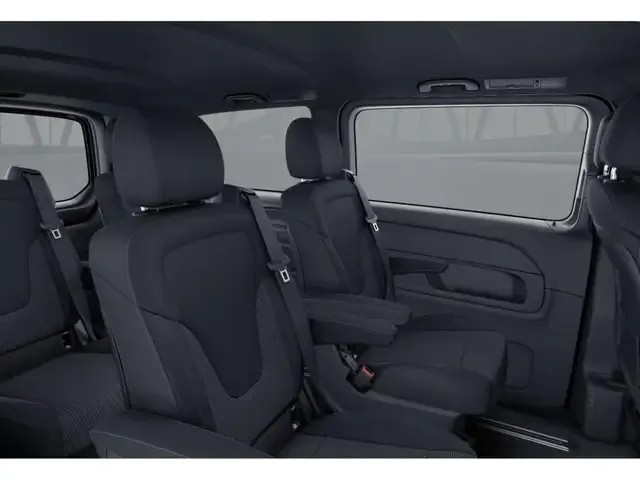 Mercedes-Benz V 220