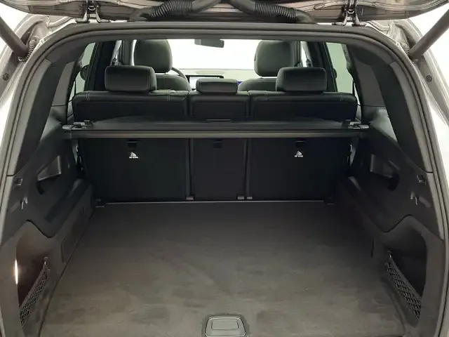 Mercedes-Benz EQB 250