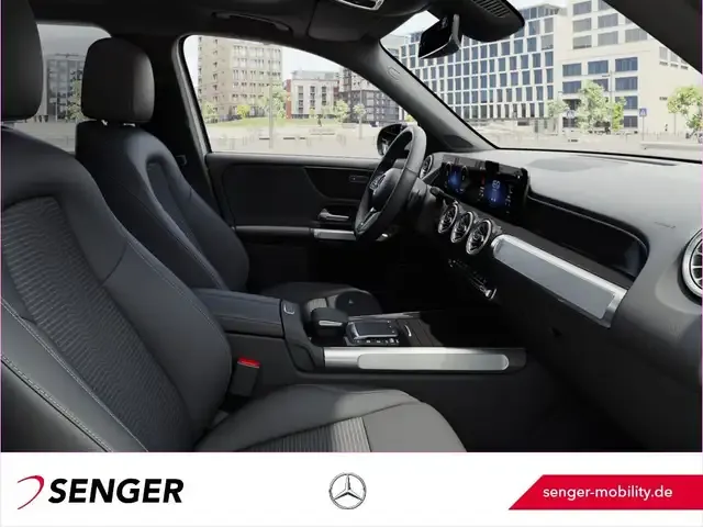 Mercedes-Benz EQB 250