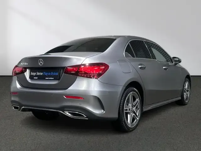 Mercedes-Benz A 250