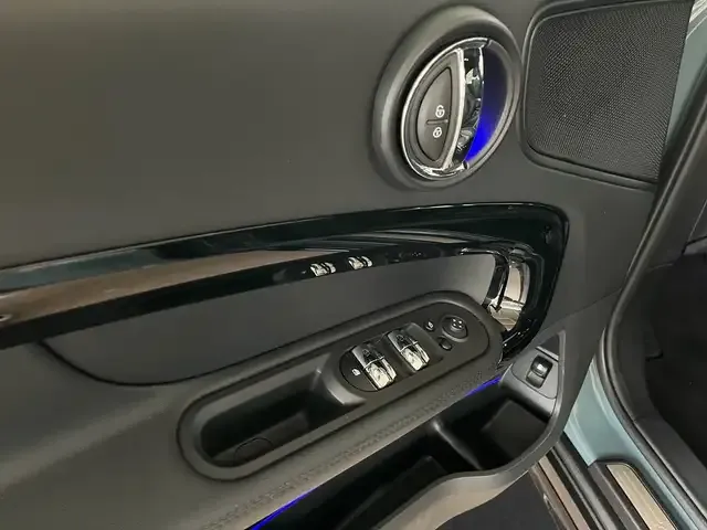MINI Cooper SE Countryman