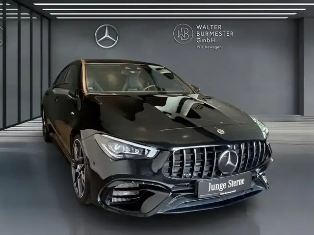 Mercedes-Benz CLA 45 AMG