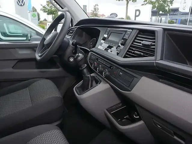 Volkswagen T6.1 Transporter