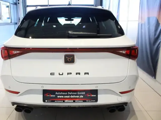 CUPRA Leon