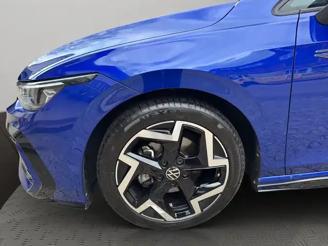 Volkswagen Golf R