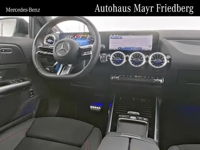 Mercedes-Benz GLA 250