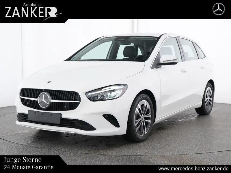 Mercedes-Benz B 180