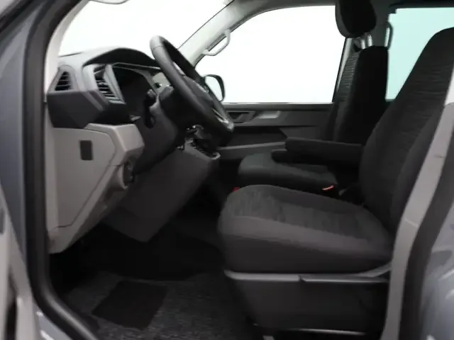 Volkswagen T6.1 Caravelle