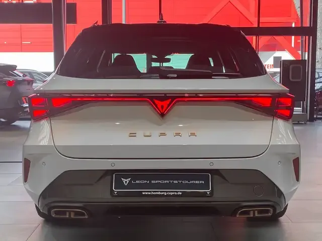 CUPRA Leon