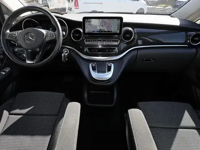 Mercedes-Benz EQV 300