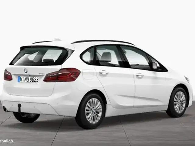 BMW 218